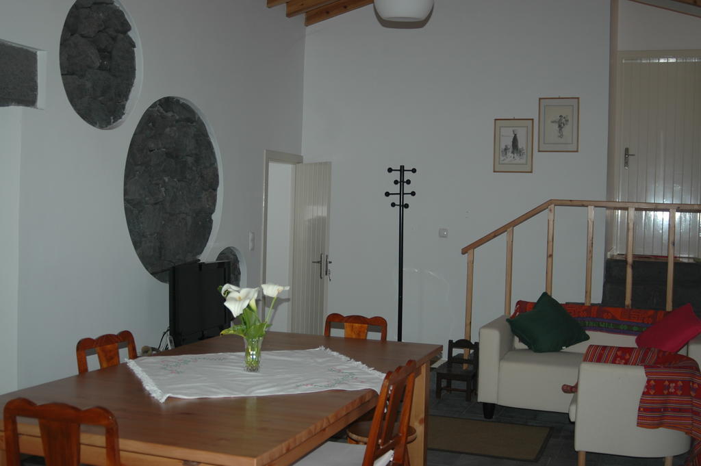 Casas Alto Da Bonanca Guest House Sao Roque do Pico Bilik gambar